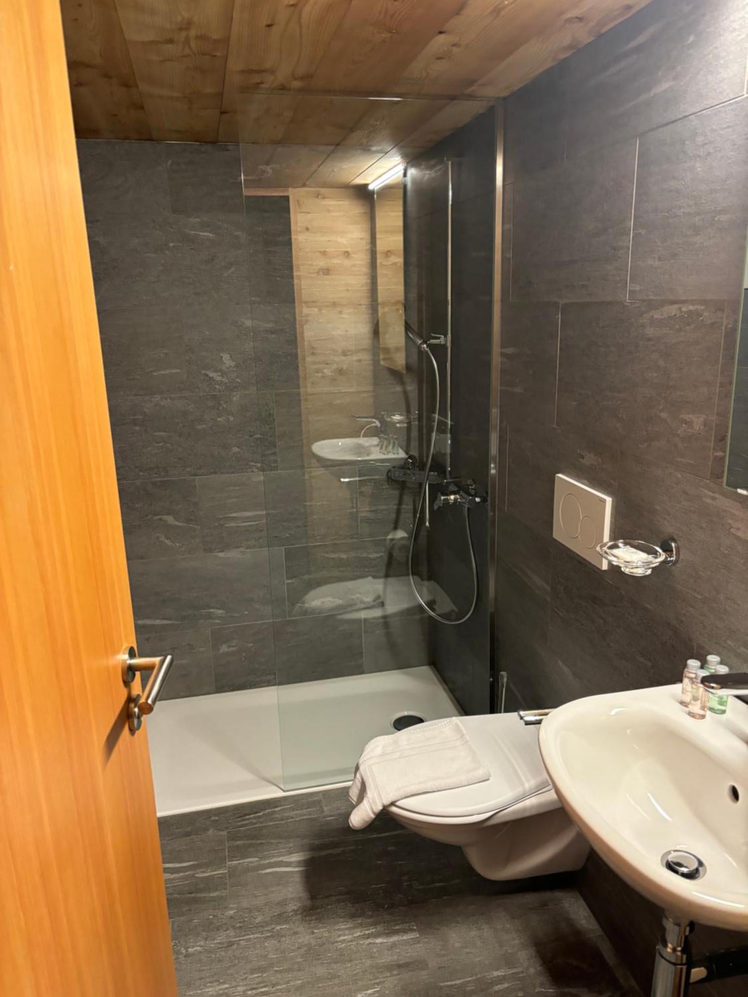 Ristoro Taneda Hotel Quinto Buitenkant foto